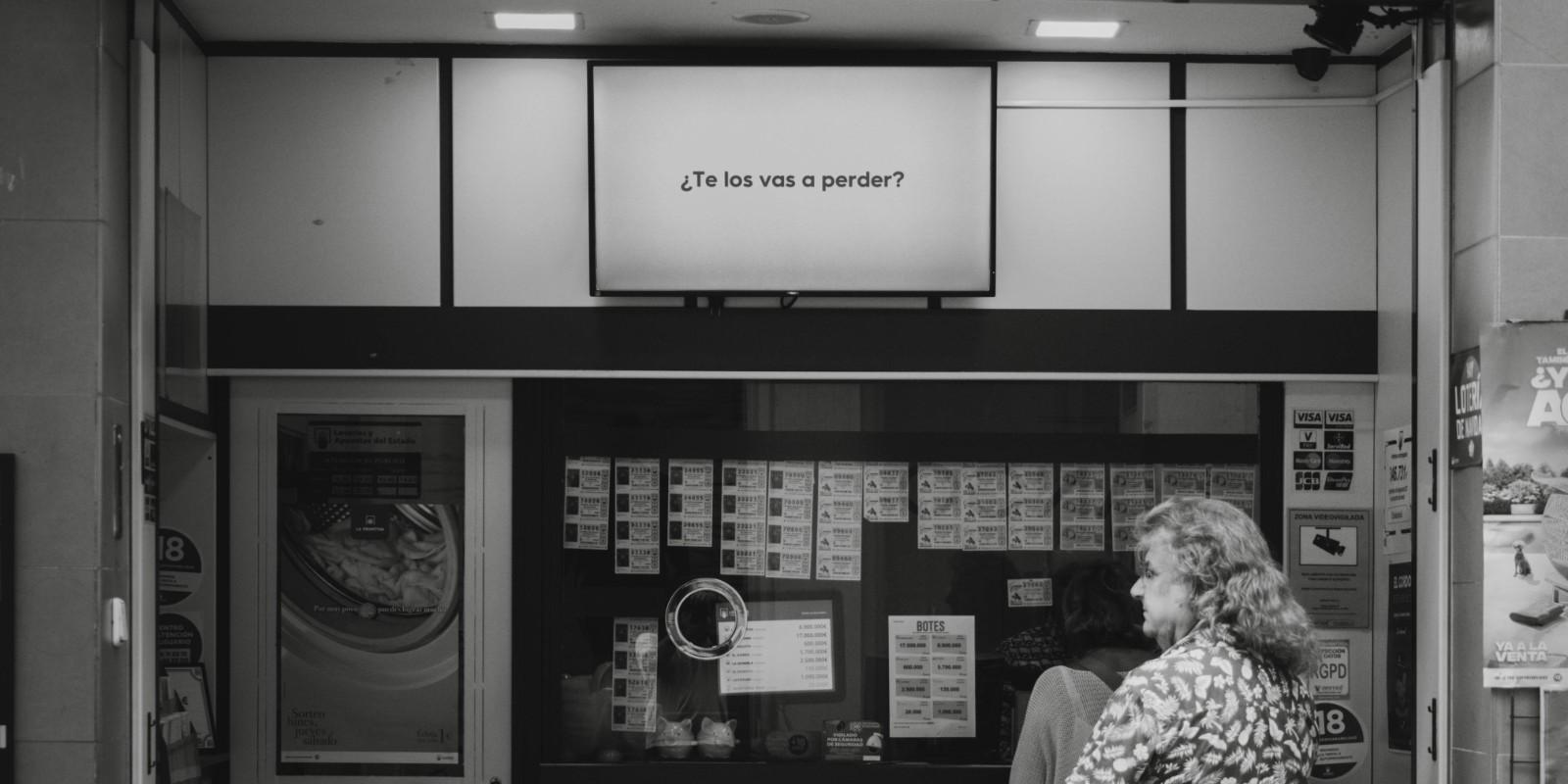 ¿Te ha tocado la lotería? Cómo evitar problemas con Hacienda al compartir un décimo premiado