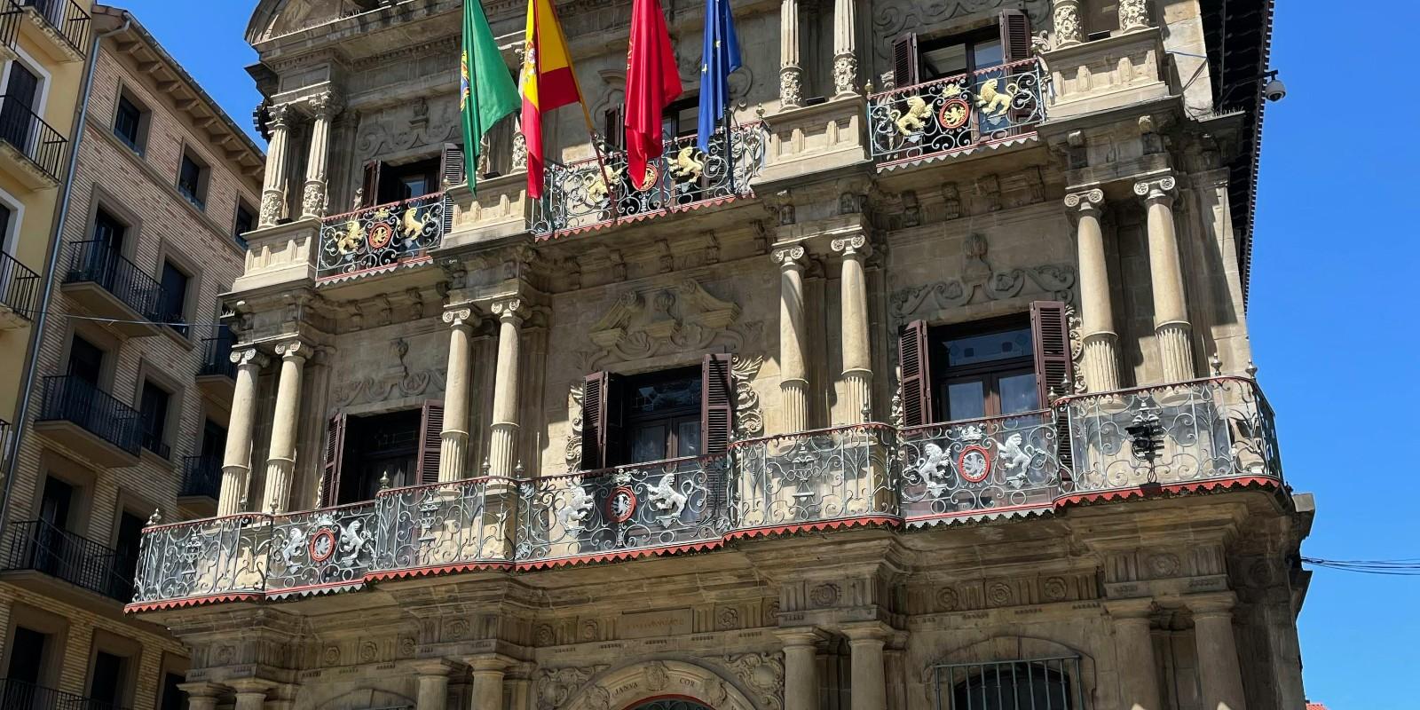 ¿Qué pasa si el vendedor no paga la plusvalía municipal?